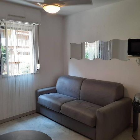 Ferienwohnung Studio Bord De Mer Nice Ouest Exterior foto